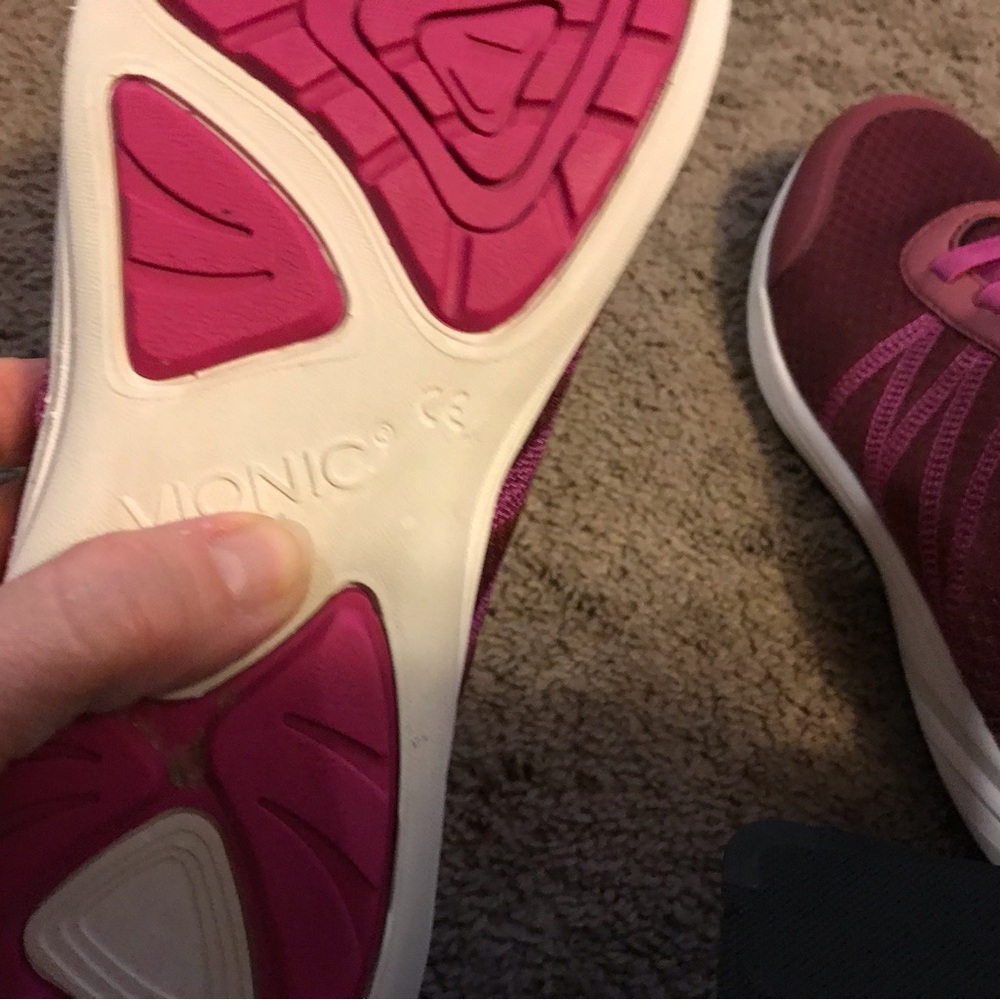 Vionic Women's Burgundy and Pink Sneakers - Picture 3 of 7
